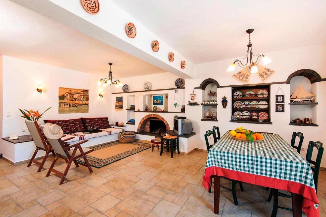 לקניה Villa Akti מראה חיצוני תמונה