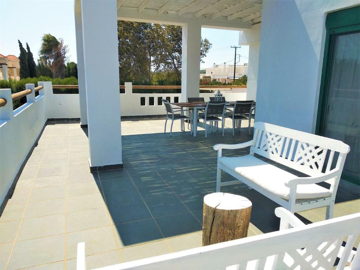 לקניה Villa Akti מראה חיצוני תמונה